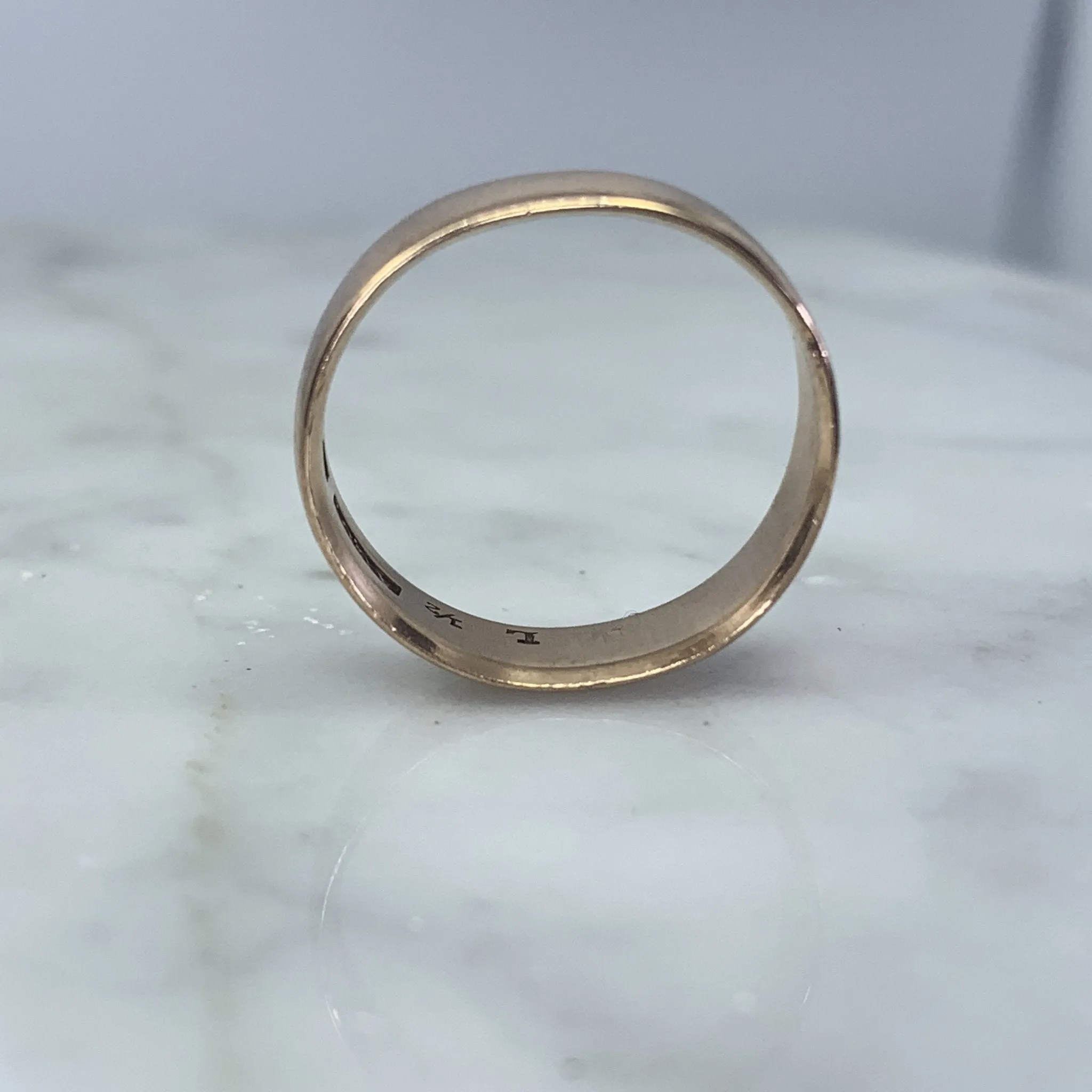 1908 Gold Wedding Band in Rose Gold. Perfect Stacking Ring. Antique English Estate Jewelry.