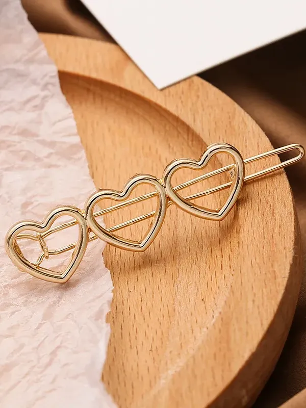 27 Heart Hair Pin