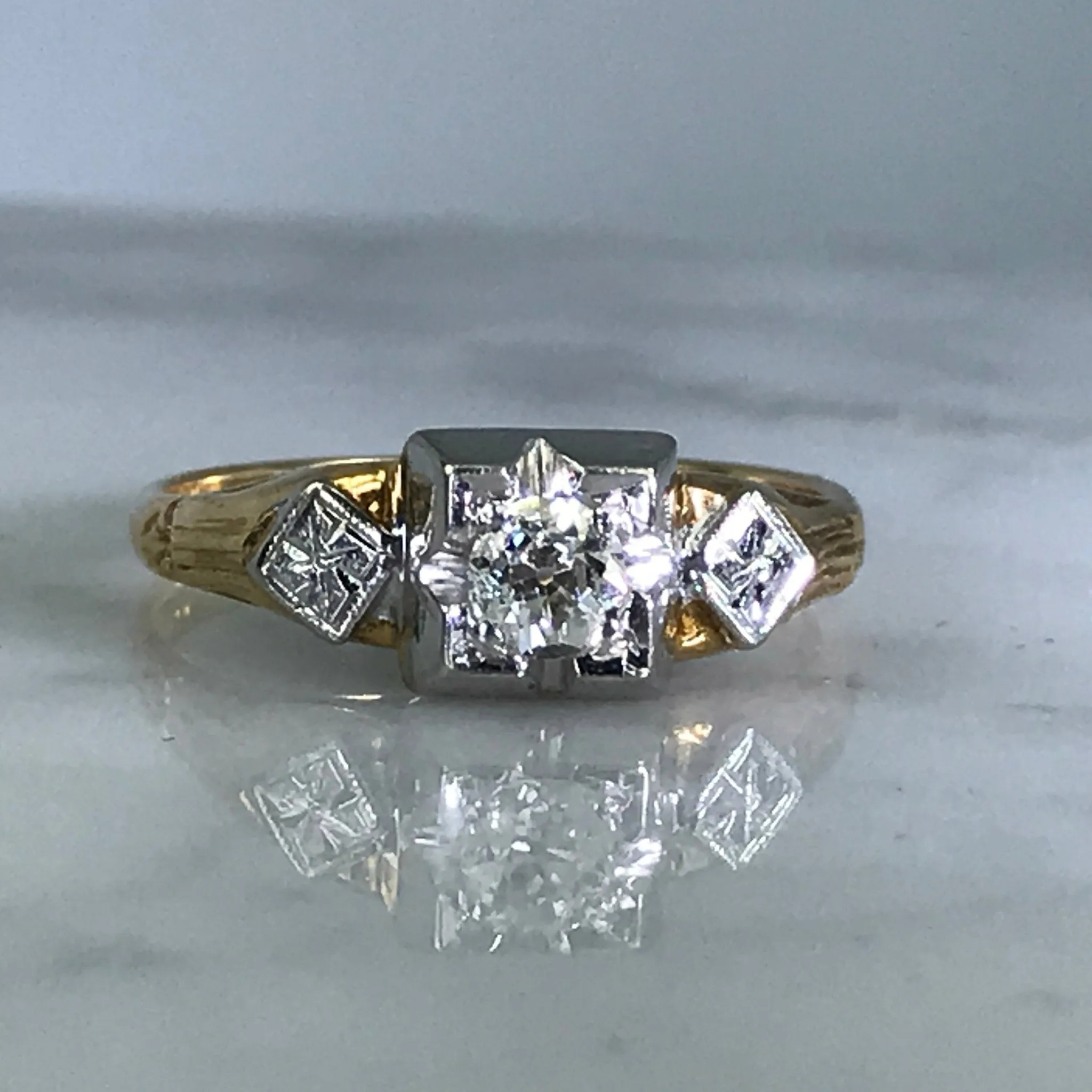 Art Deco Diamond Engagement Ring. 14K Gold. Estate Jewelry. April Birthstone. 10 Year Anniversary.