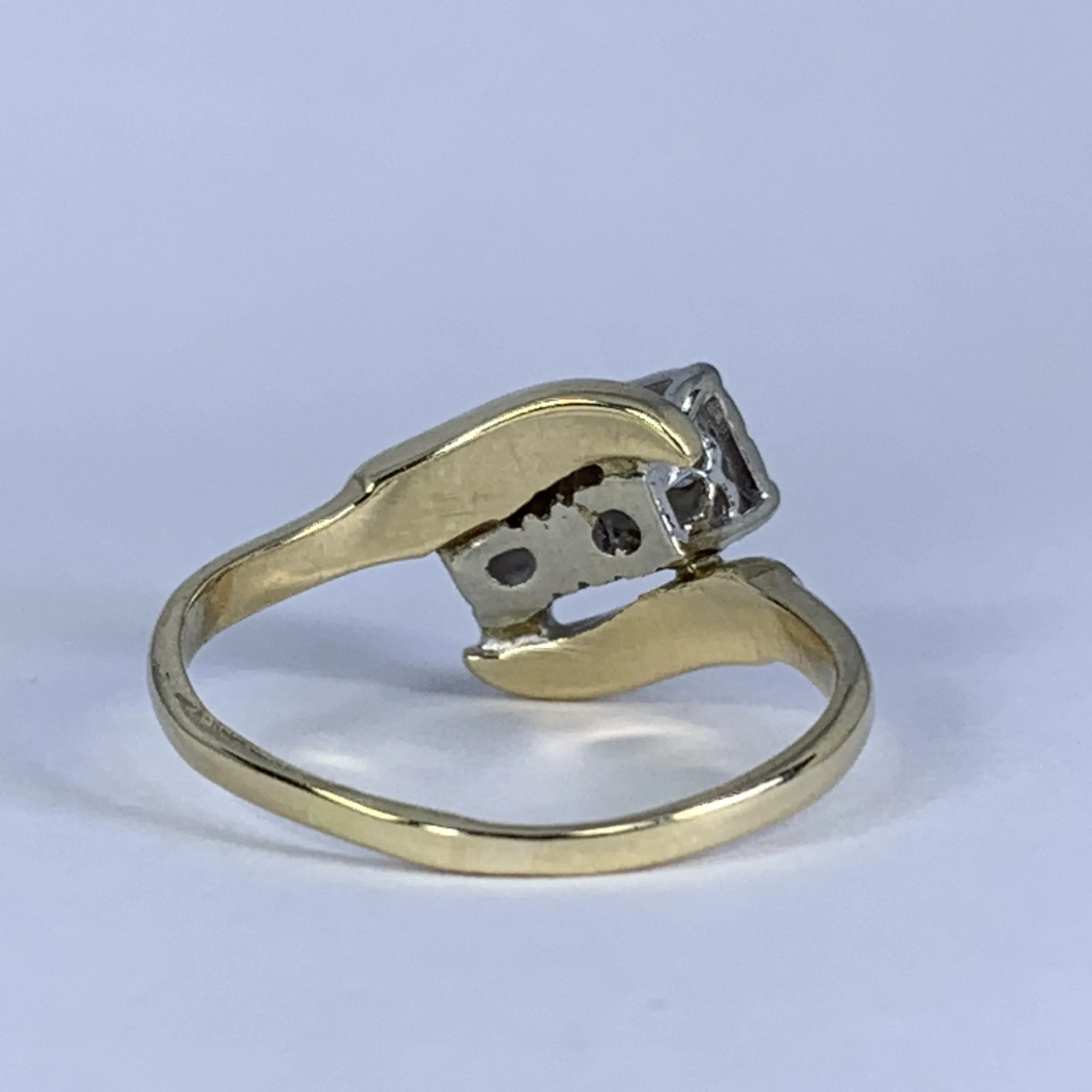 Art Deco Diamond Engagement Ring in 14K Gold. 10 Year Anniversary Gift. Estate Fine Jewelry.