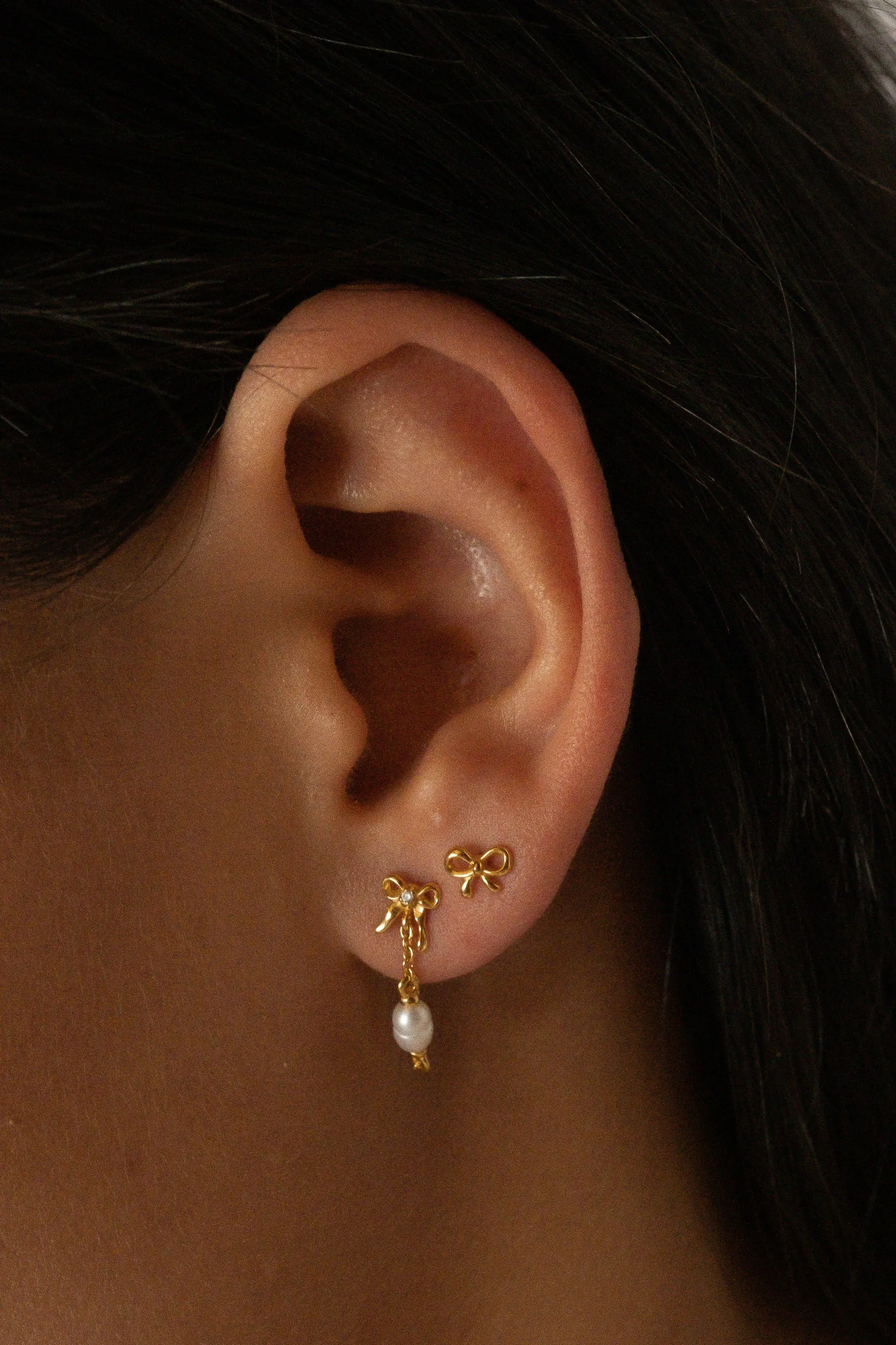 Bow Pearl Drop Studs