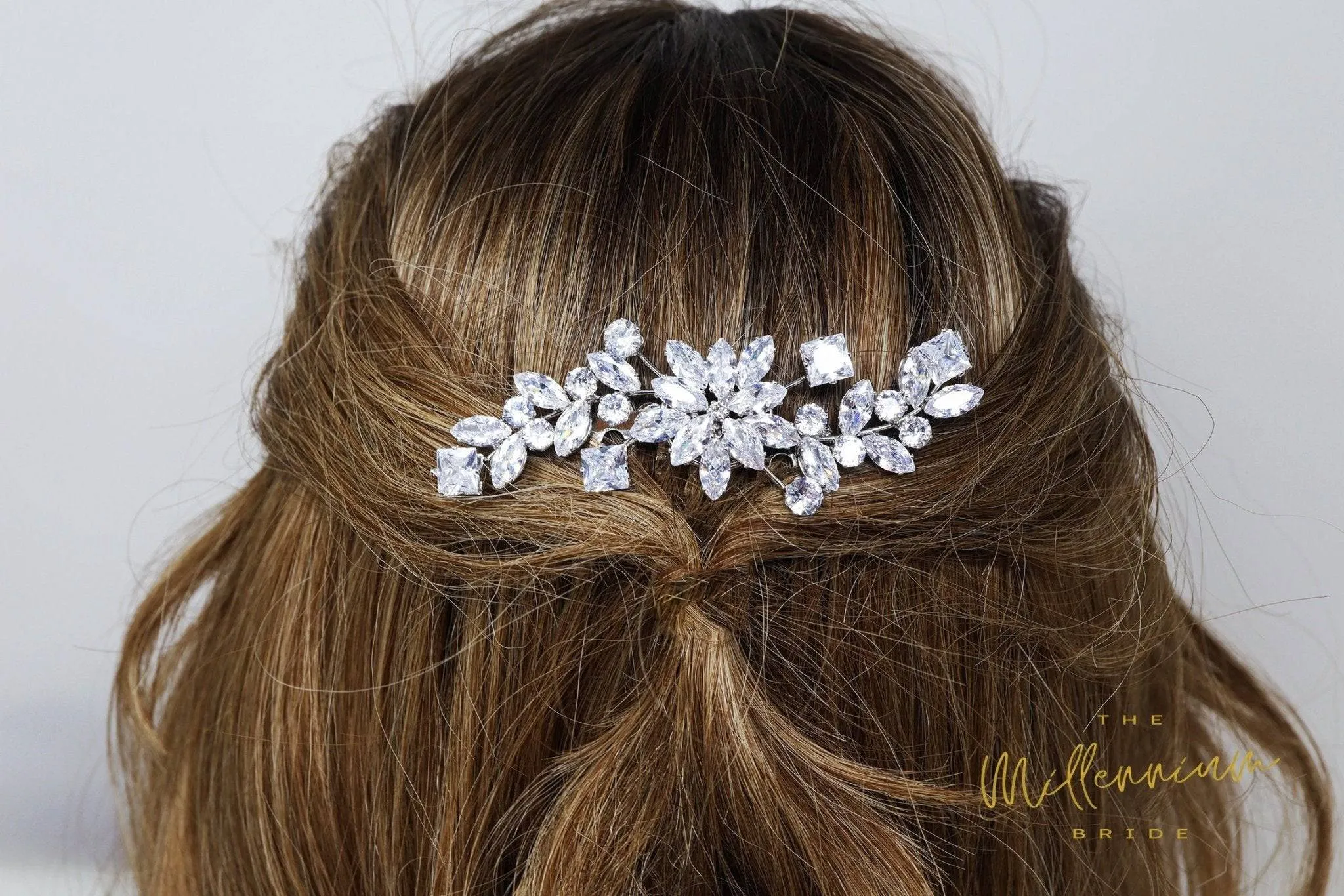 Cubic Zirconia, Diamond Flower Vine Leaves Bridal Hair Comb, Bridal Hair Accessories, Wedding Hair Accessory, Bridal Hair Comb.