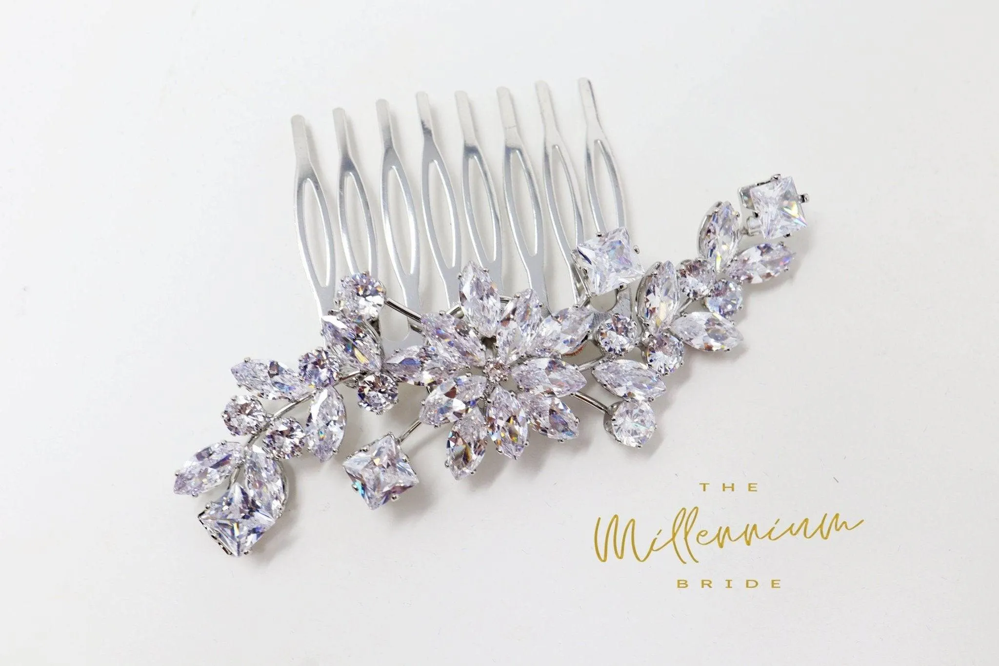 Cubic Zirconia, Diamond Flower Vine Leaves Bridal Hair Comb, Bridal Hair Accessories, Wedding Hair Accessory, Bridal Hair Comb.