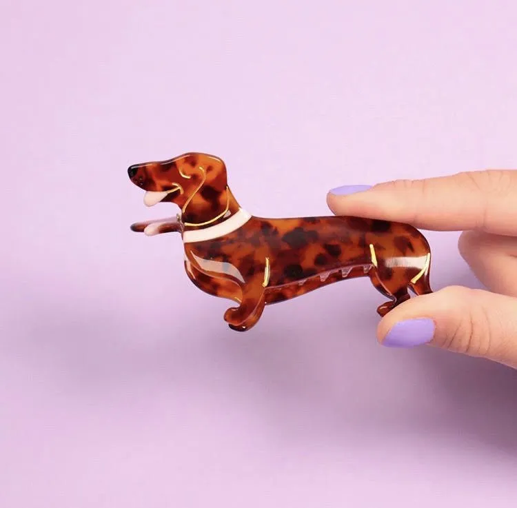 DACHSHUND HAIR CLAW