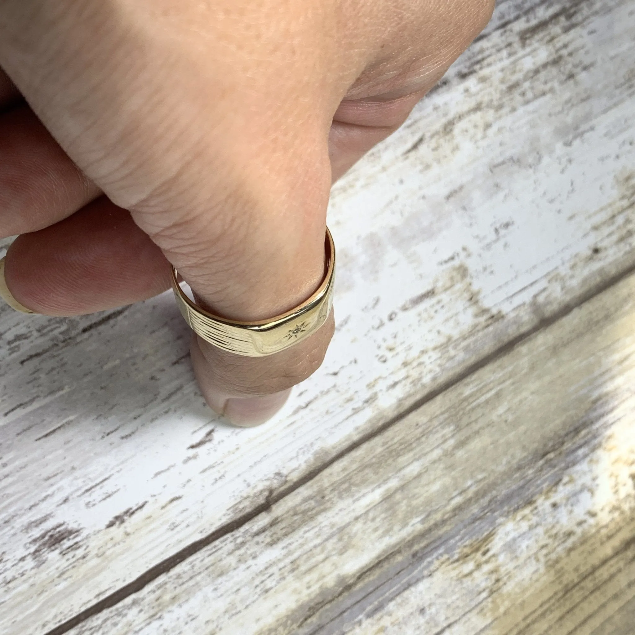 Diamond Gold Wedding Band or Thumb Ring in 9k Yellow Gold. Estate Jewelry. Circa 1969. Size 5.