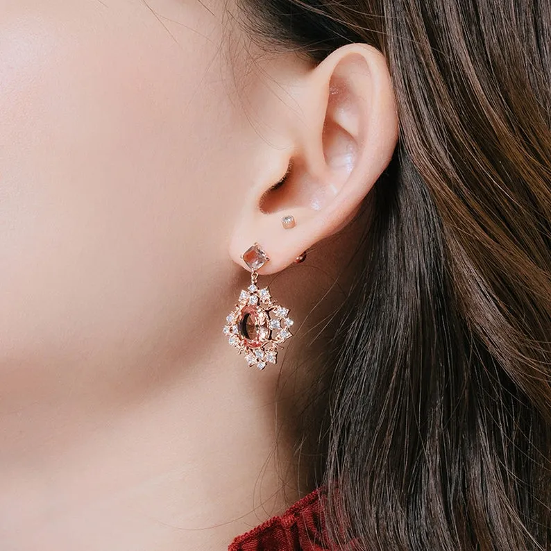 IU Magic Hour Crystal Earrings Korean Jewelry Changed Colors Womens Accessories Luxury Fashion Dating Clubber Elegant Wedding Dinner Party Accessory Gifts