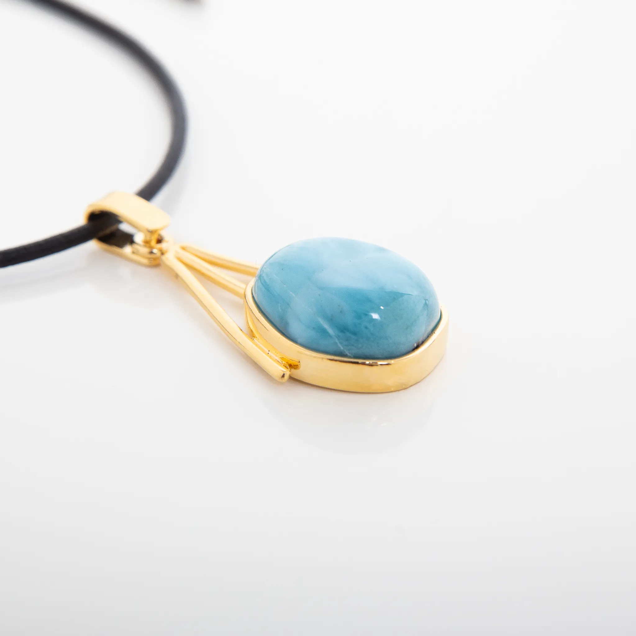 Larimar Pendant Calla