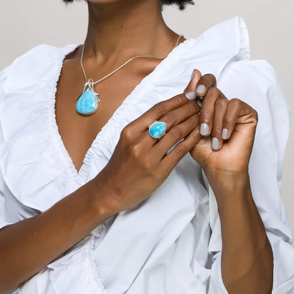 Larimar Pendant Melas