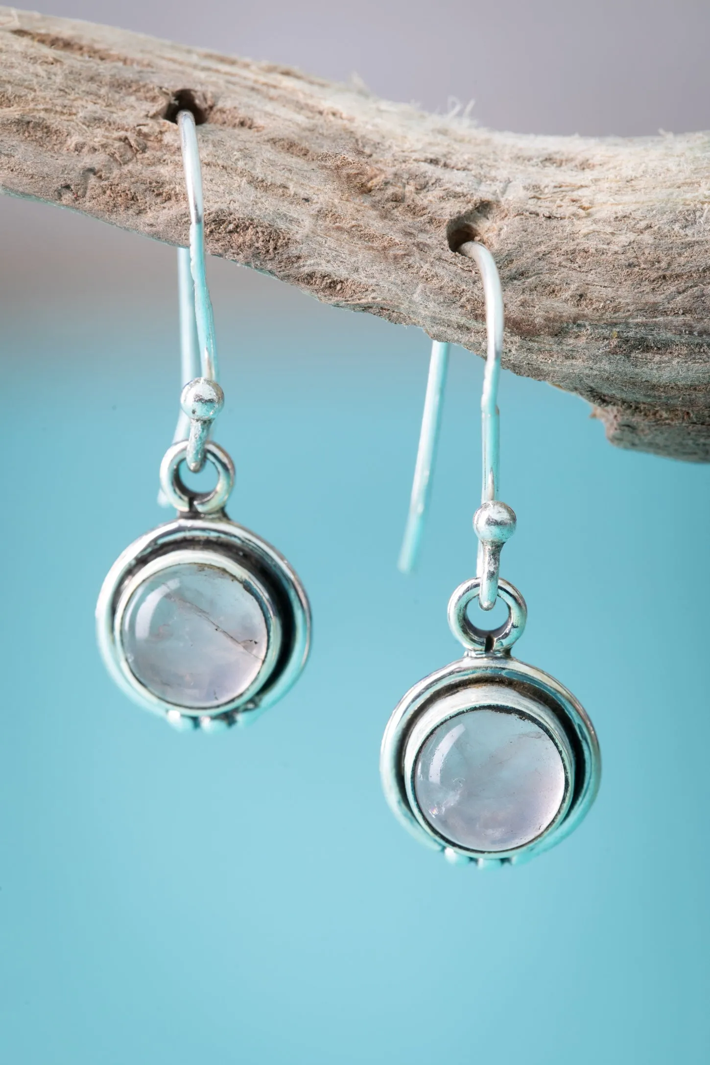 Round Plata Gem Earrings