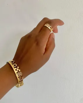 SAHMANI 18K Gold Charm Bangle