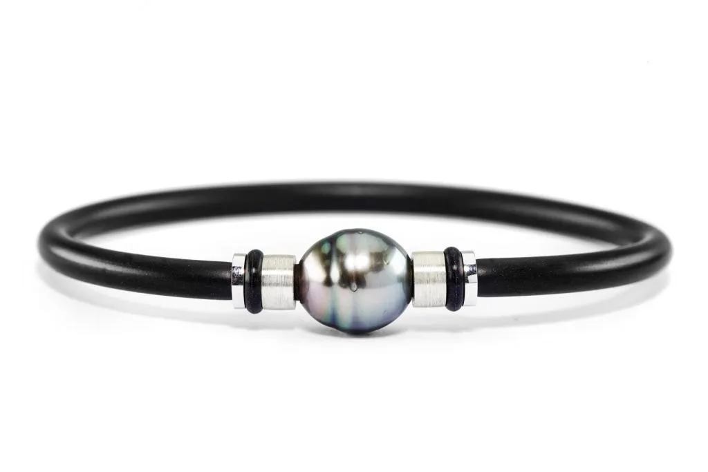 Tahitian Circle Pearl & Silver Bangle