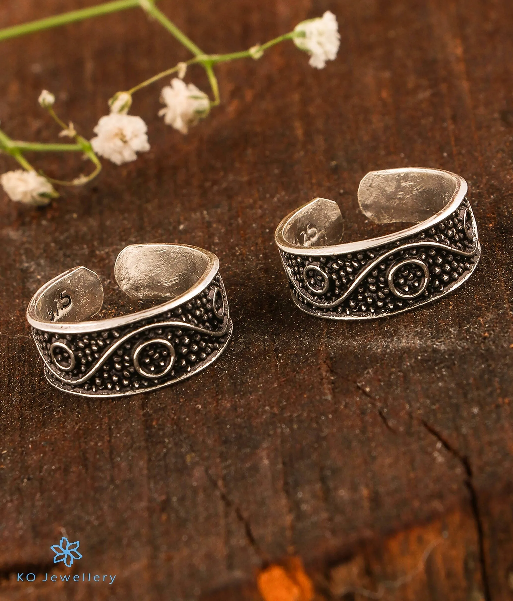 The Eshana Silver Toe-Rings