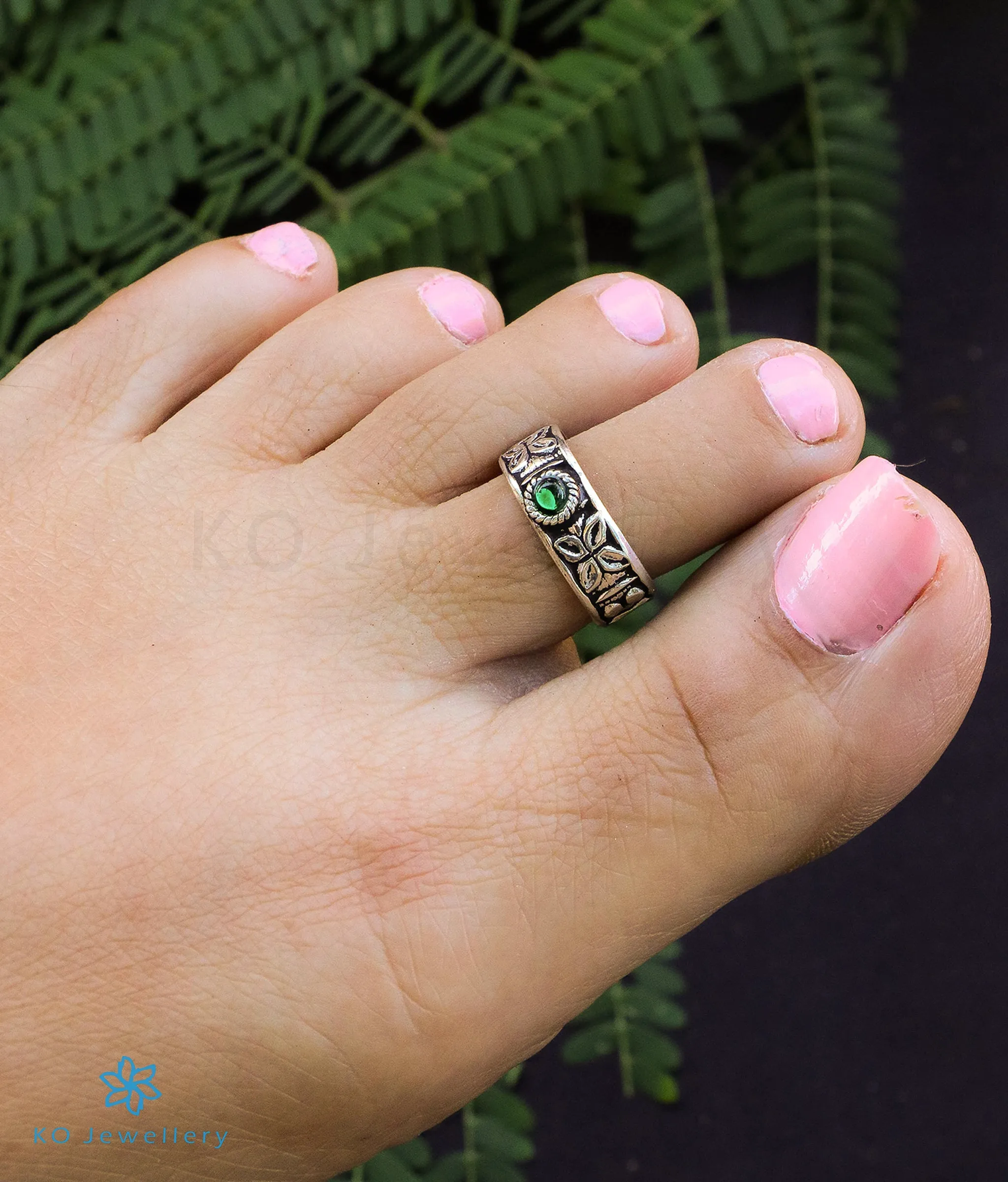 The Nihar Silver Toe-Rings