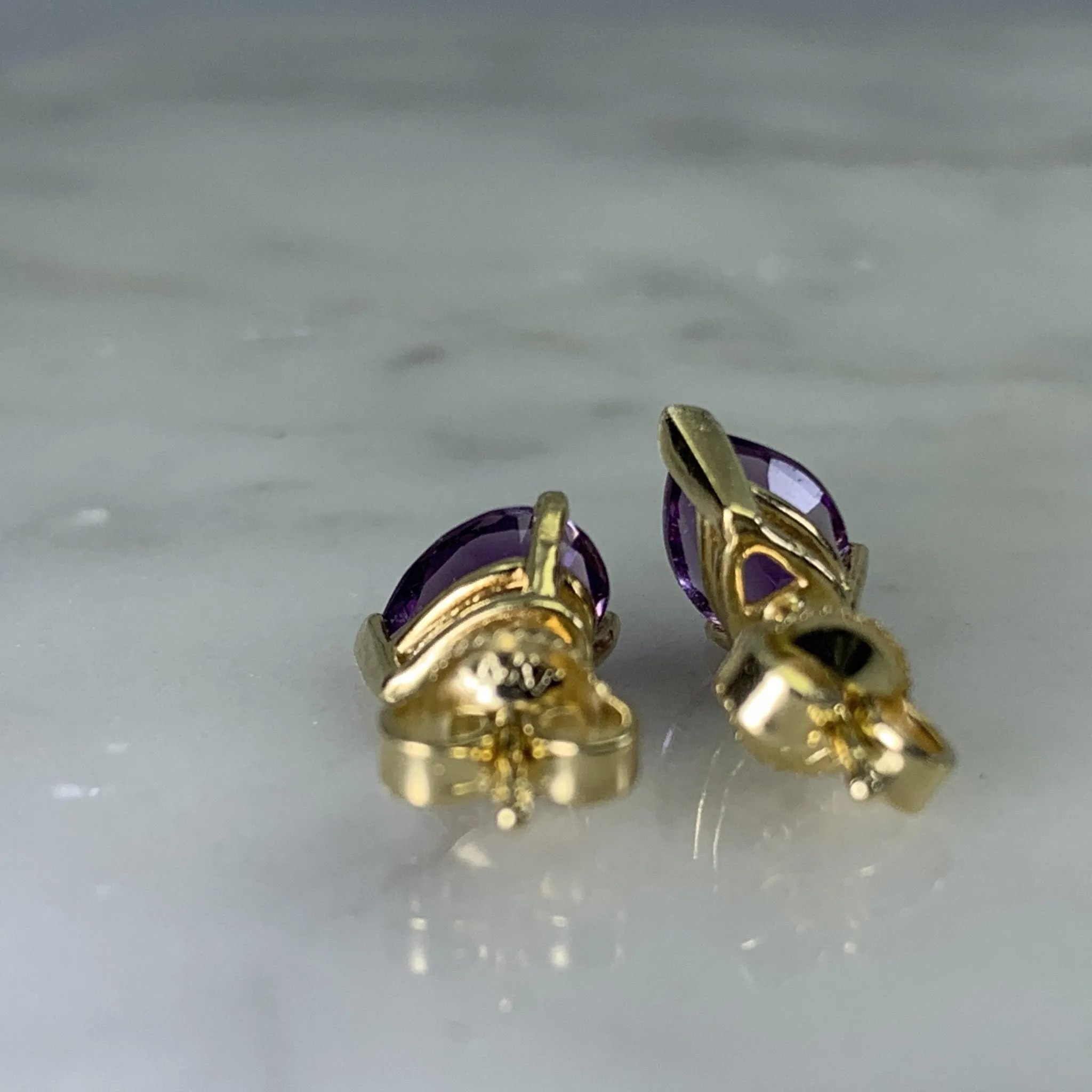 Vintage Amethyst Earrings set in 14K Gold. February Birthstone. 6th Anniversary. Wedding Jewelry.