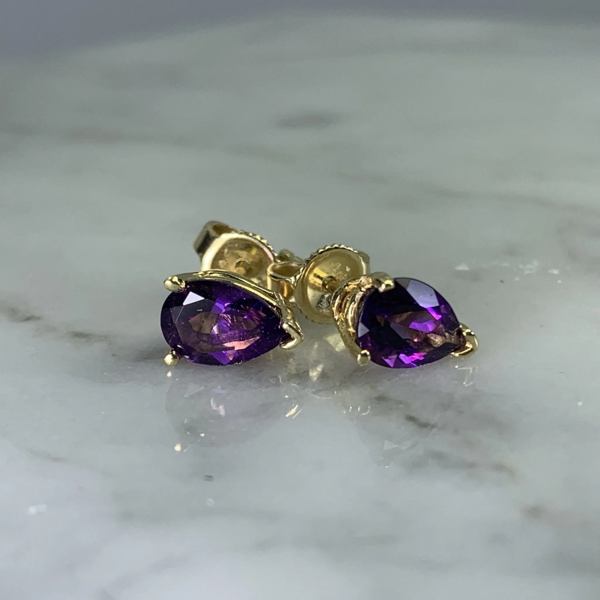 Vintage Amethyst Earrings set in 14K Gold. February Birthstone. 6th Anniversary. Wedding Jewelry.